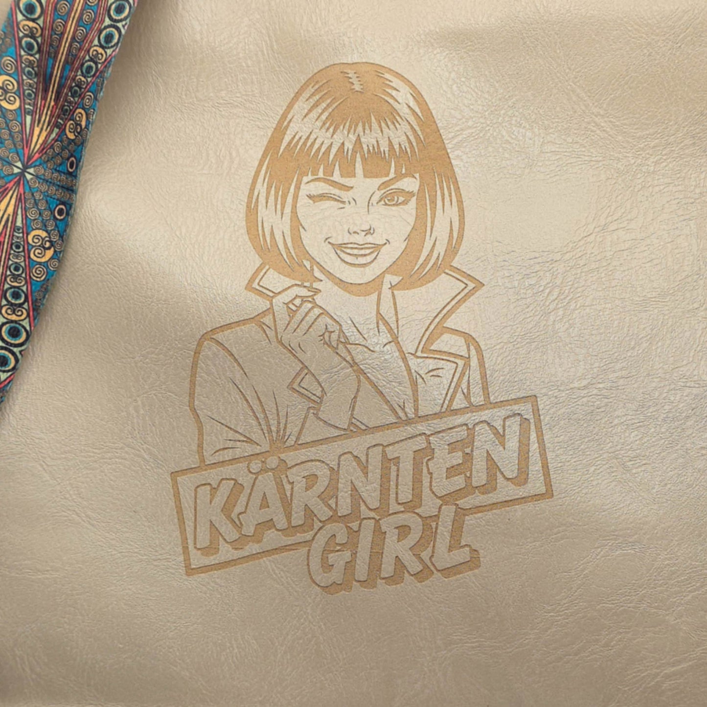 Lässige Umhängetasche "Kärnten Girl"